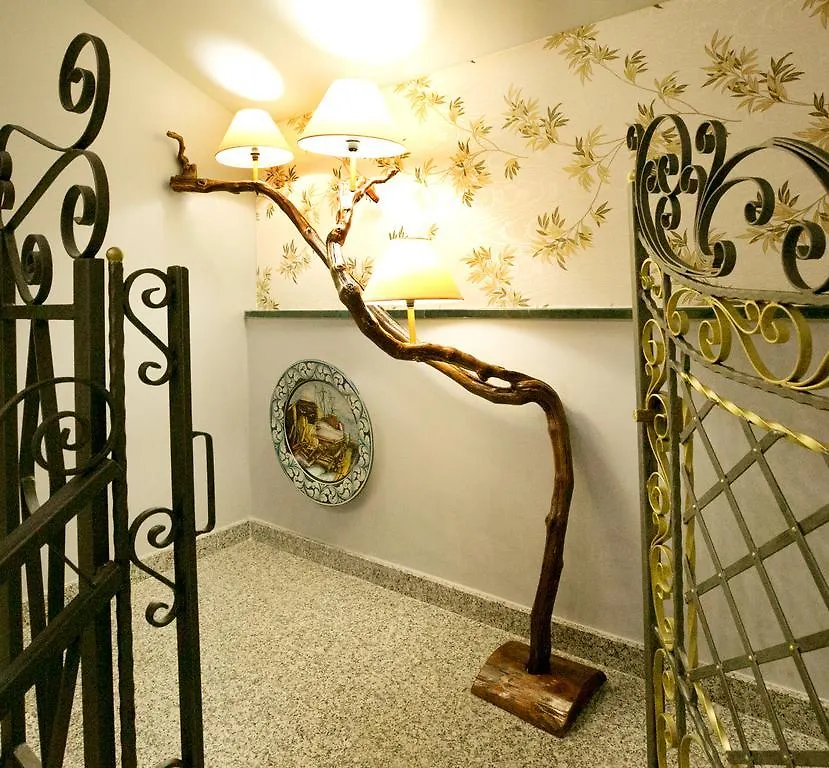 Animosa Suites カスティリオーネ・ディ・シチーリア 3*,  イタリア