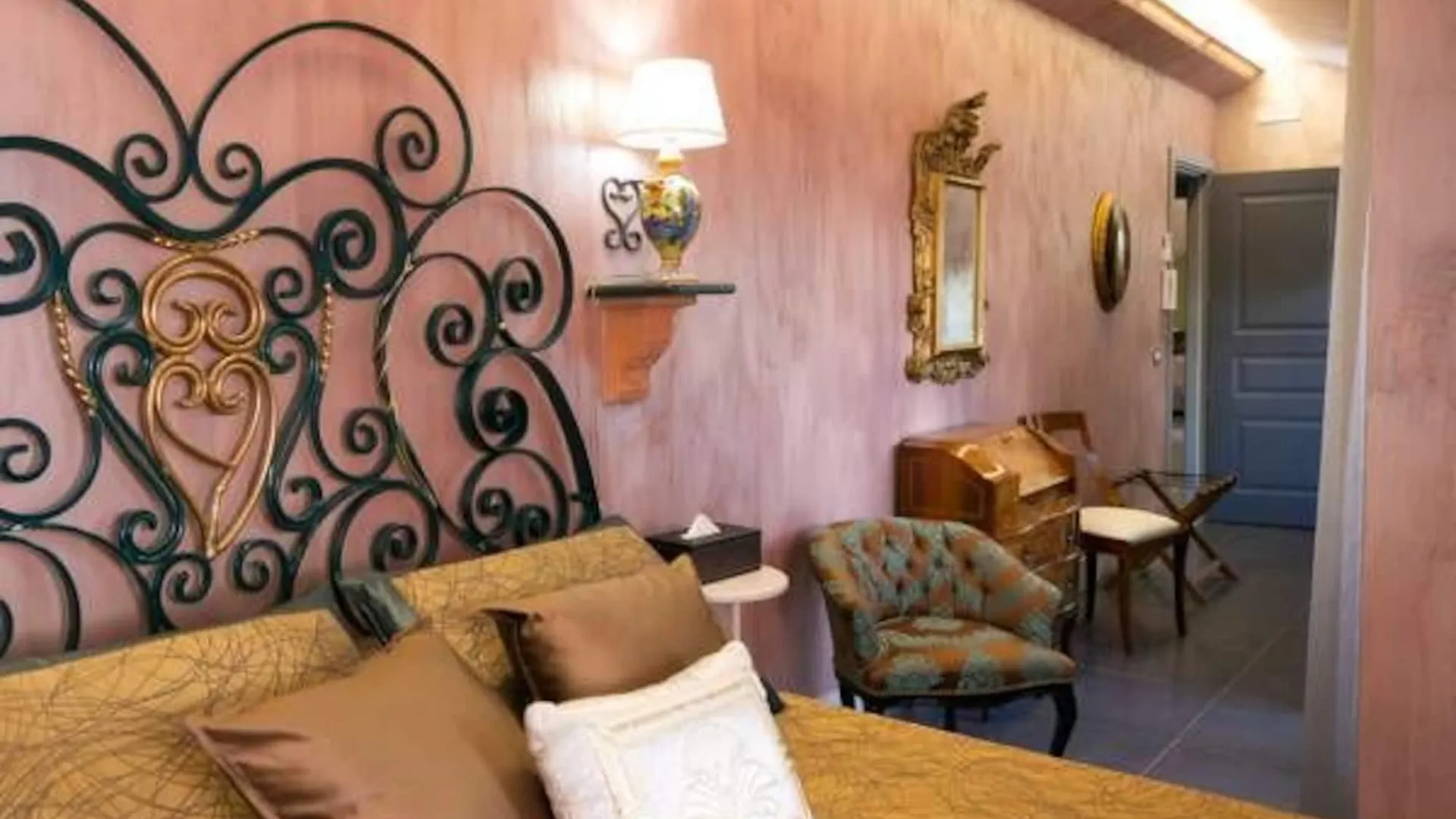 Animosa Suites カスティリオーネ・ディ・シチーリア