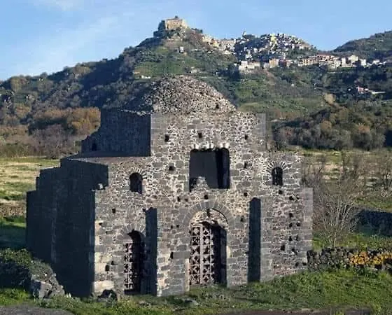 Gasthof Animosa Suites Castiglione De Sicilia