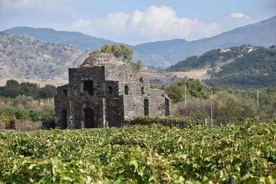 Animosa Suites Castiglione De Sicilia Gasthof